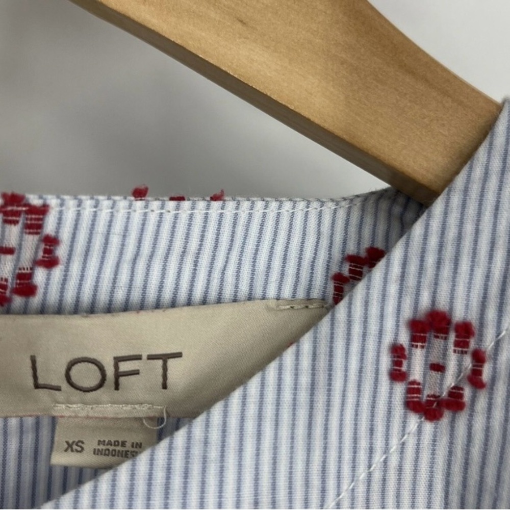 Cute Loft top - Picture 5 of 5